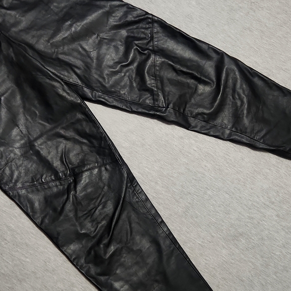Vintage Cedars Petites High Rise Black Leather Pleated Trousers Tapered Pants - Picture 7 of 15